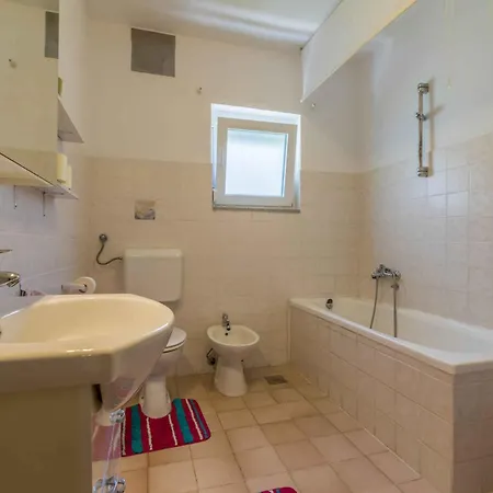 Appartement In 41655 *