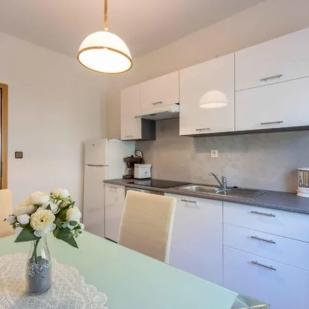 Appartement In 41655 *