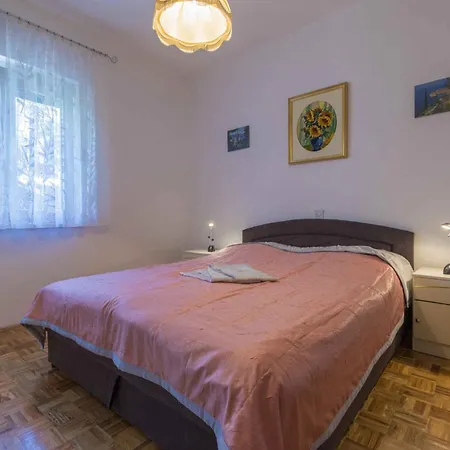 Apartment In 41655 Dramalj