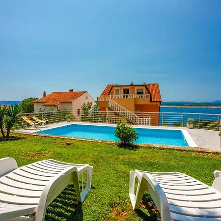 Appartamento In 41655 Dramalj